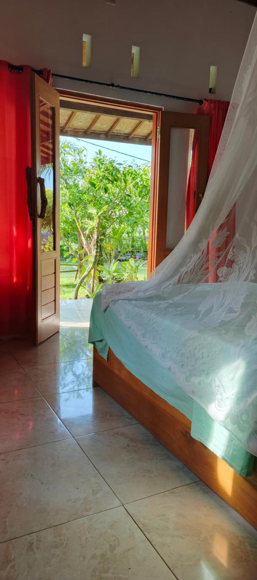 Friend House Stay & Surf Airsatang Екстер'єр фото