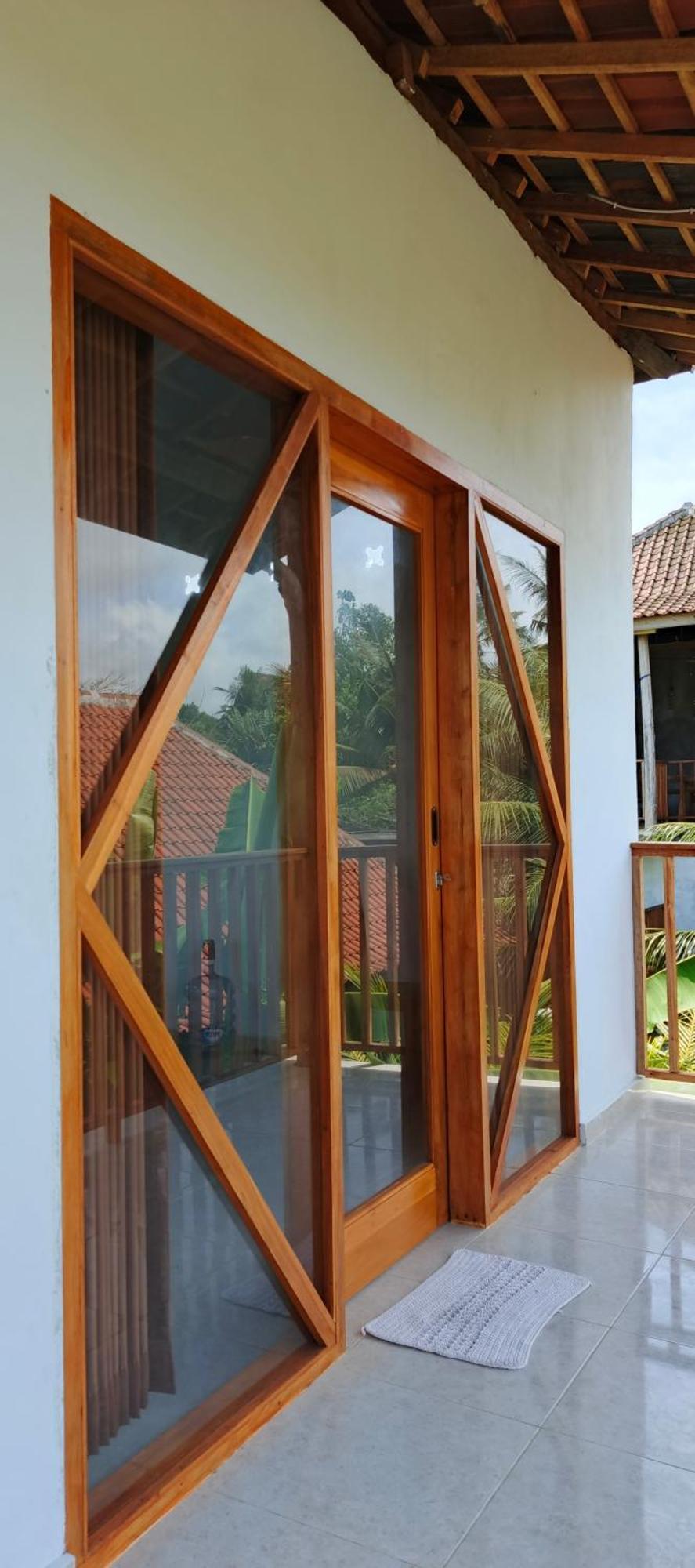 Friend House Stay & Surf Airsatang Екстер'єр фото