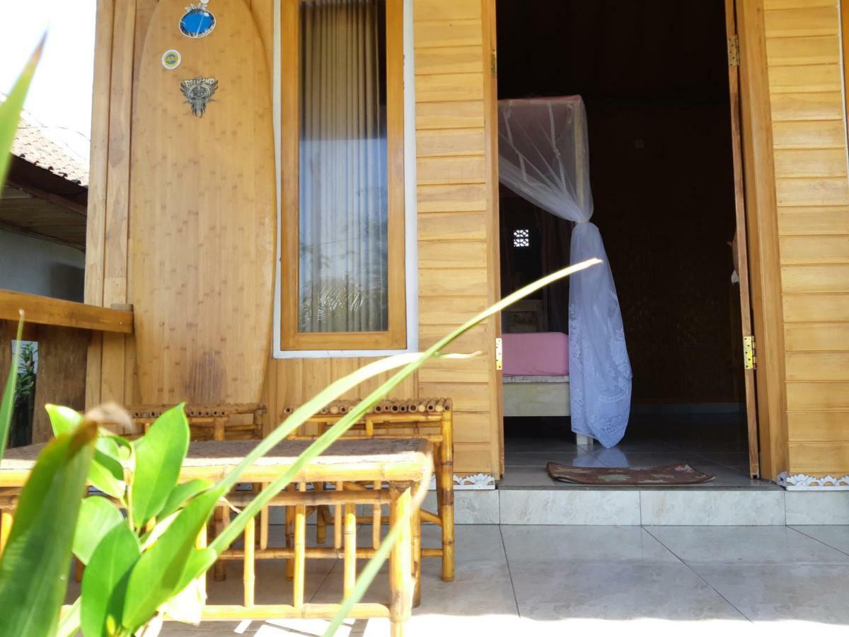 Friend House Stay & Surf Airsatang Екстер'єр фото
