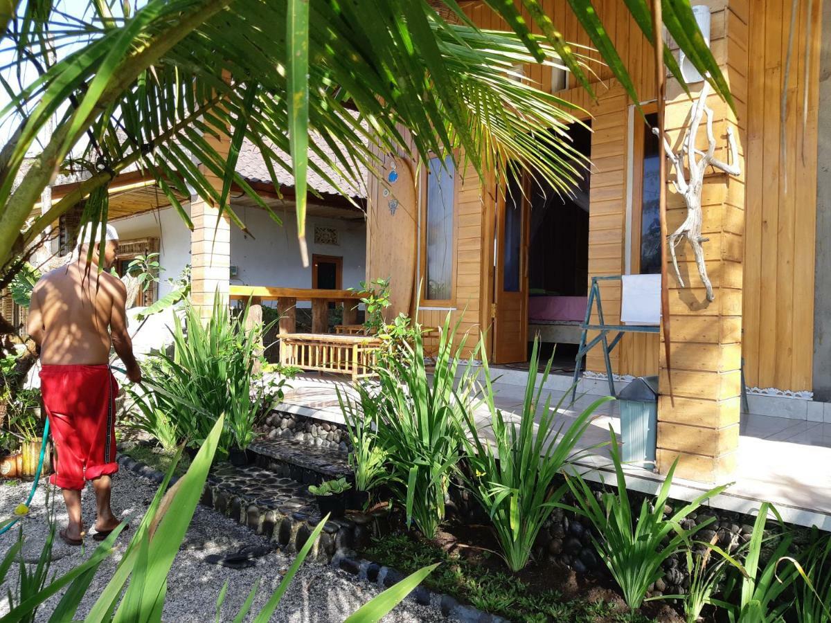 Friend House Stay & Surf Airsatang Екстер'єр фото